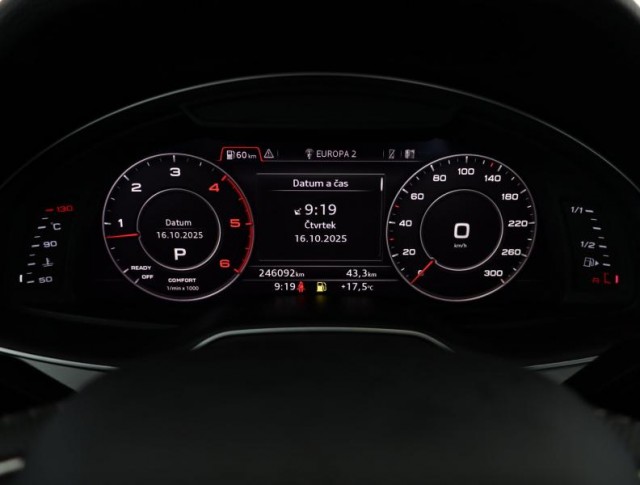 Audi Q7  3.0 TDI 