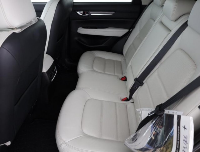 Mazda CX-5  2.5 Skyactiv-G Revolution TOP