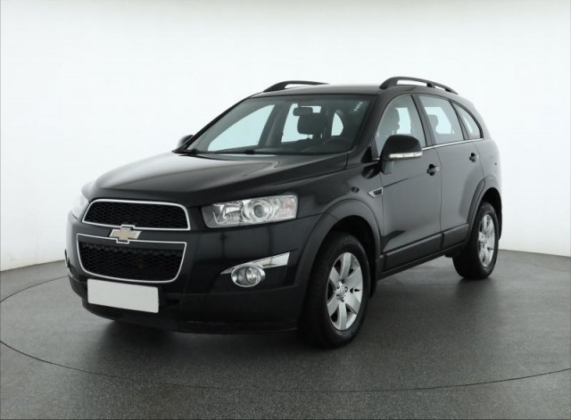 Chevrolet Captiva  2.4 i 
