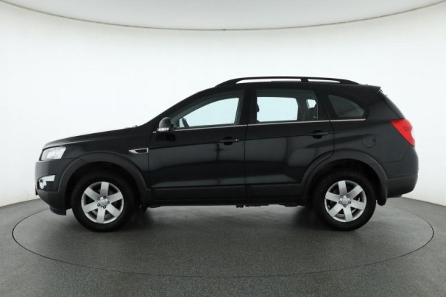 Chevrolet Captiva  2.4 i 
