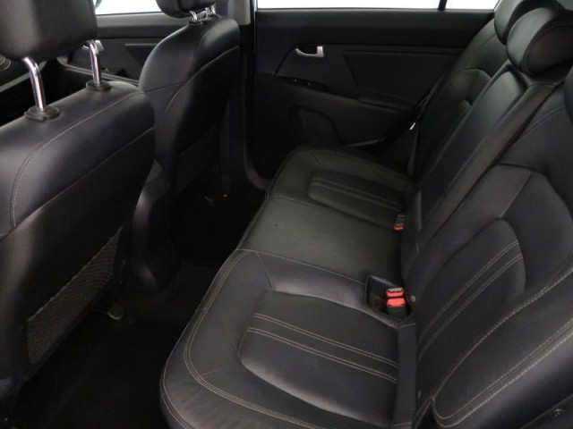 Kia Sportage  2.0 CRDi Spirit