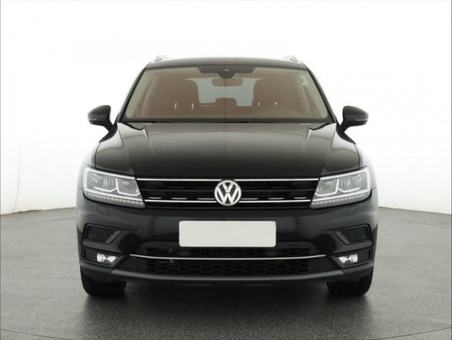 Volkswagen Tiguan  2.0 TSI Highline