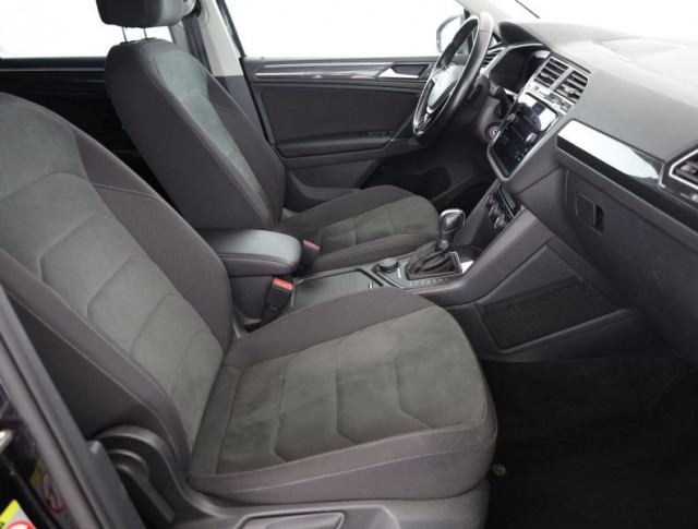 Volkswagen Tiguan  2.0 TSI Highline