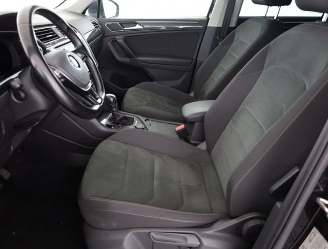 Volkswagen Tiguan  2.0 TSI Highline
