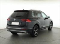 Volkswagen Tiguan  2.0 TSI Highline