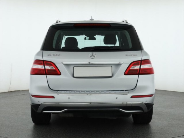 Mercedes-Benz ML  ML 350 BlueTEC 