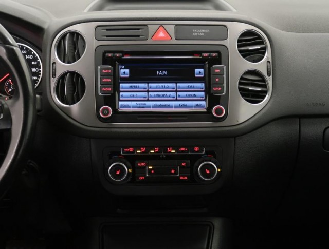 Volkswagen Tiguan  2.0 TDI 