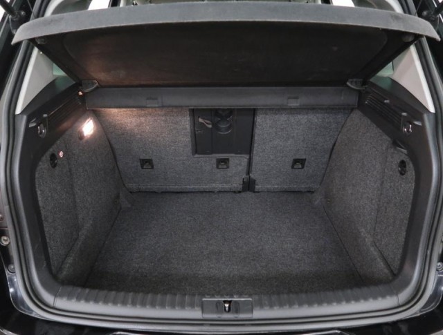 Volkswagen Tiguan  2.0 TDI 