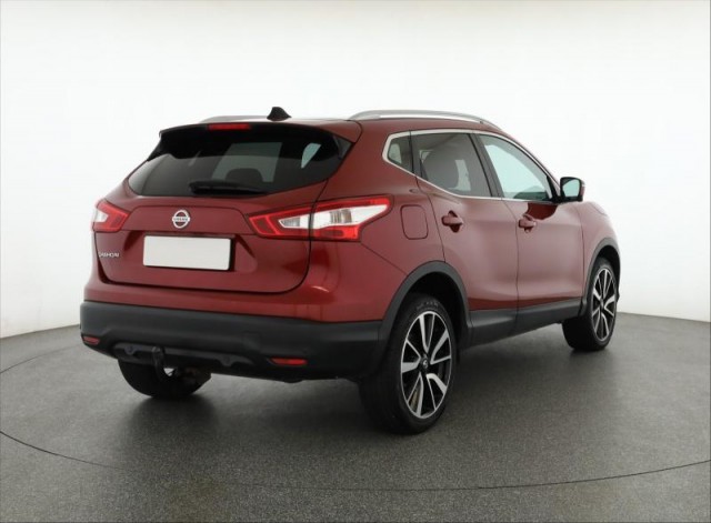 Nissan Qashqai  1.2 DIG-T 