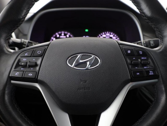 Hyundai Tucson  1.6 T-GDI Trikolor