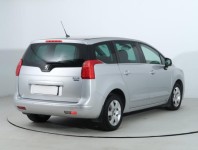 Peugeot 5008  1.6 BlueHDi 