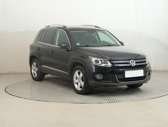 Volkswagen Tiguan  2.0 TDI Sport