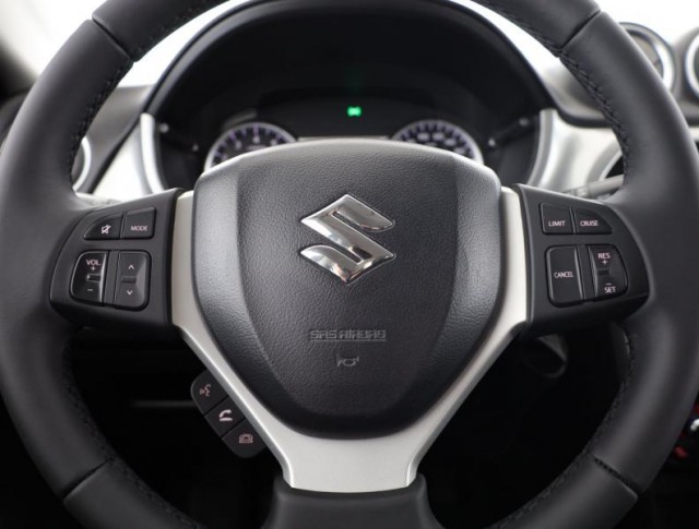 Suzuki Vitara  1.6 VVT 