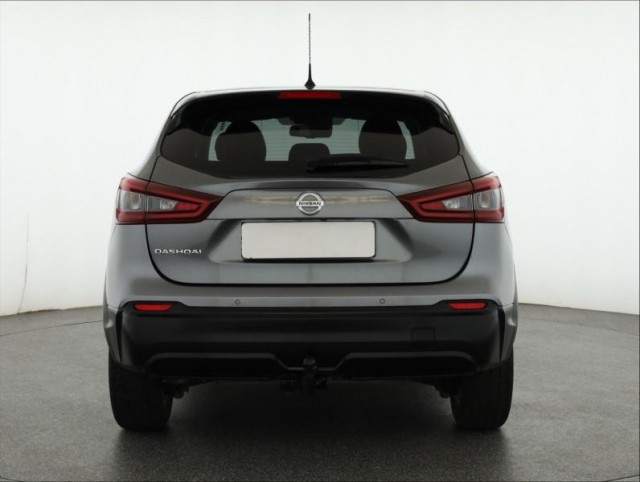 Nissan Qashqai  1.3 DIG-T 