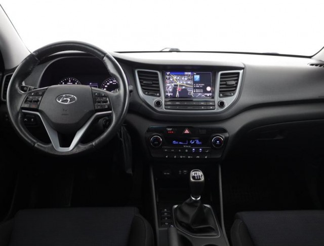 Hyundai Tucson  1.7 CRDi 