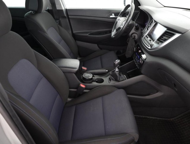 Hyundai Tucson  1.7 CRDi 