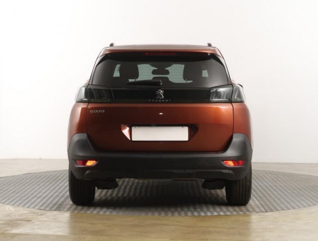 Peugeot 5008  1.5 BlueHDi 