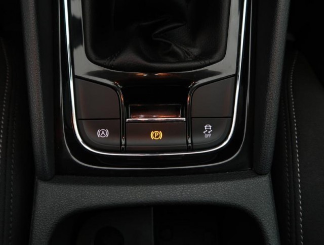 Škoda Karoq  1.6 TDI 