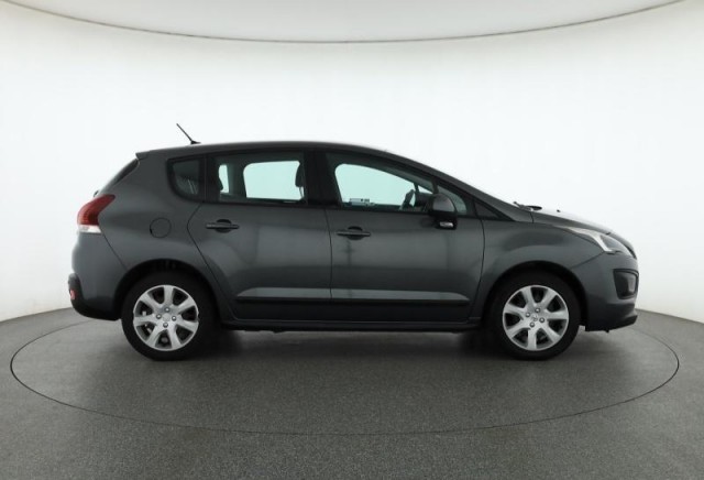 Peugeot 3008  1.6 VTi 