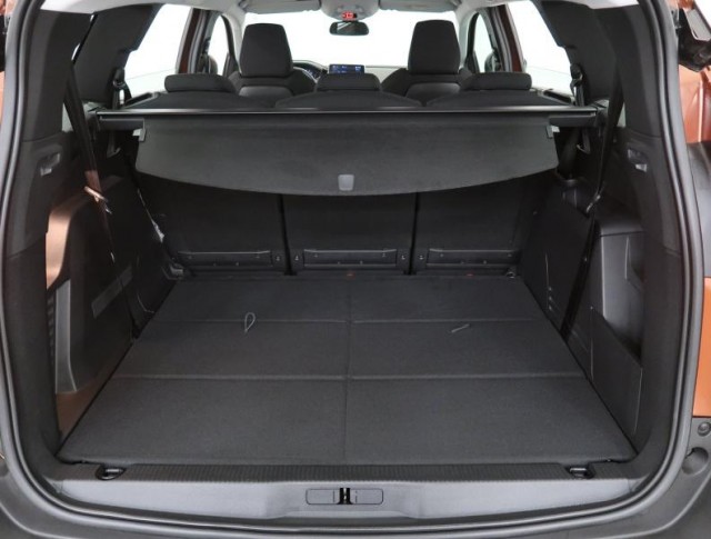 Peugeot 5008  PureTech 130 