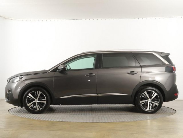 Peugeot 5008  PureTech 130 Allure