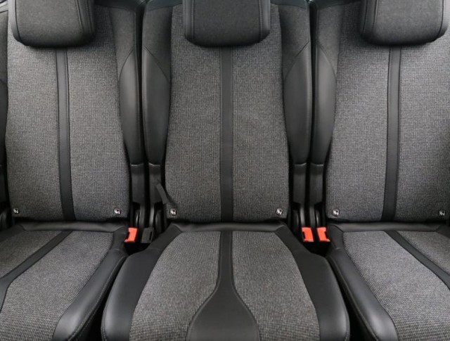 Peugeot 5008  PureTech 130 Allure