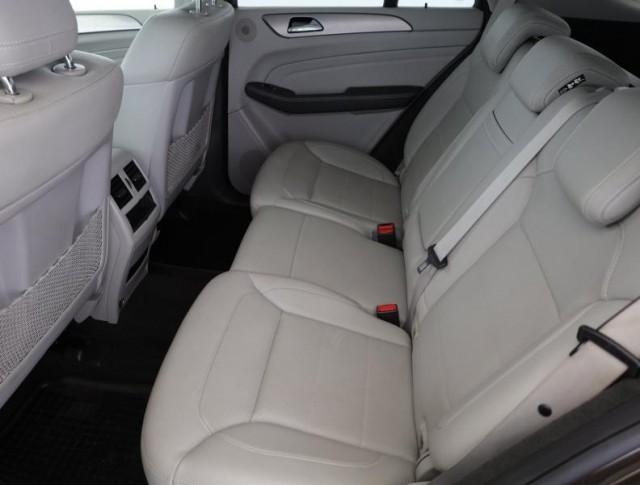 Mercedes-Benz ML  ML 350 BlueTEC 