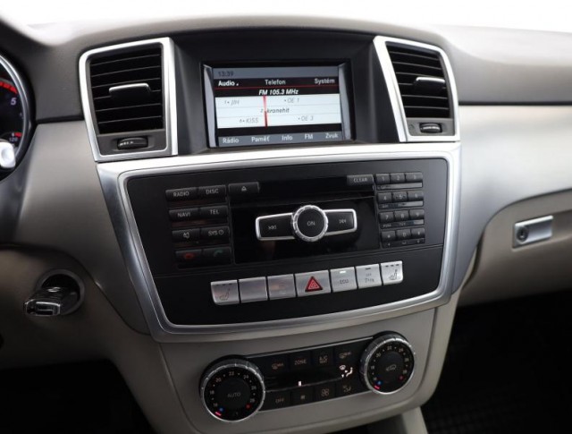 Mercedes-Benz ML  ML 350 BlueTEC 