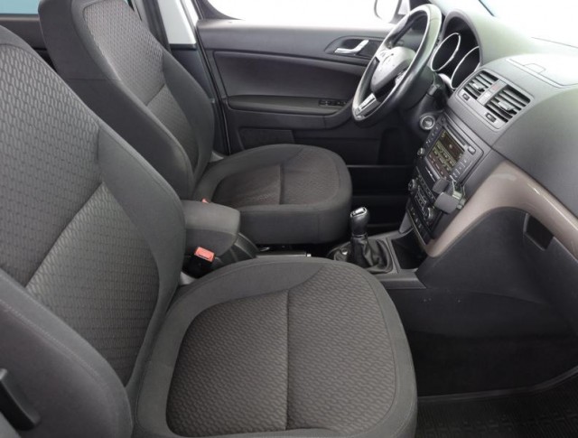 Škoda Yeti  2.0 TDI Elegance