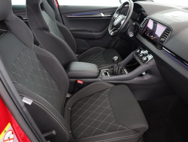 Škoda Karoq  1.5 TSI Sportline