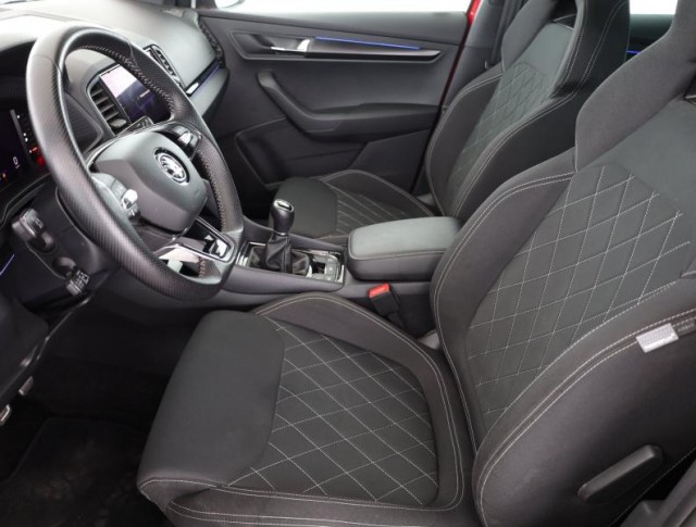 Škoda Karoq  1.5 TSI Sportline