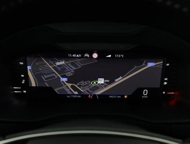 Škoda Karoq  1.5 TSI Sportline