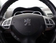 Peugeot 4007  2.2 HDI 