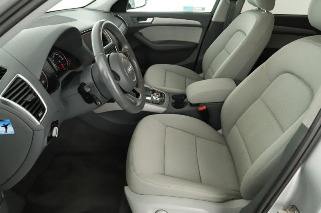 Audi Q5  2.0 TDI 