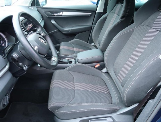 Škoda Karoq  1.5 TSI 