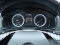 Škoda Karoq  1.5 TSI 