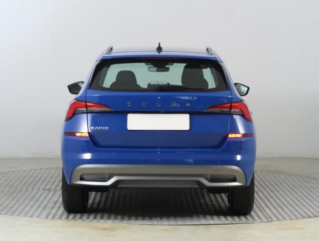 Škoda Kamiq  1.0 TSI Style Plus