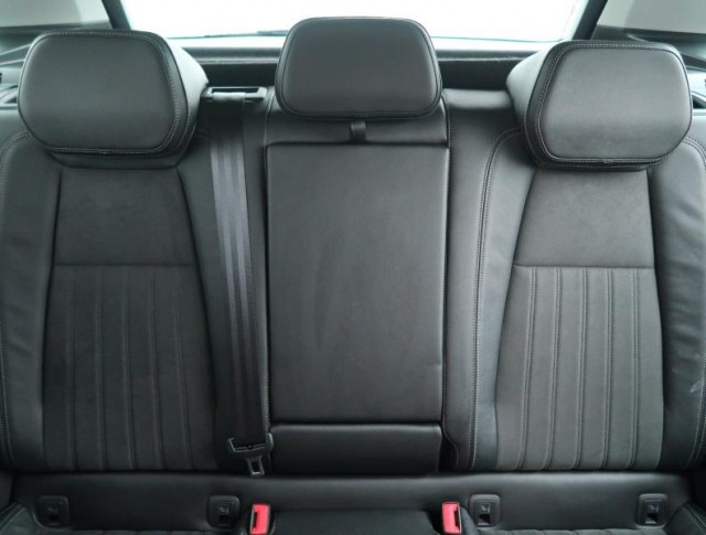 Škoda Karoq  1.5 TSI Style Plus