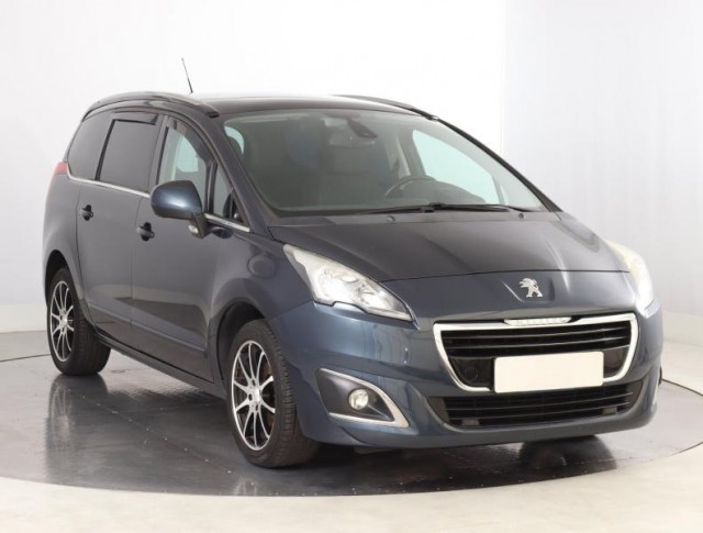 Peugeot 5008  1.6 HDi Active