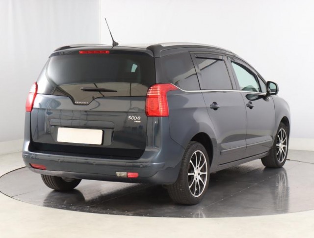 Peugeot 5008  1.6 HDi Active