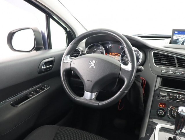 Peugeot 5008  1.6 HDi Active