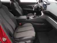 Peugeot 3008  1.5 BlueHDi 