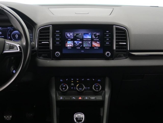 Škoda Karoq  1.0 TSI 