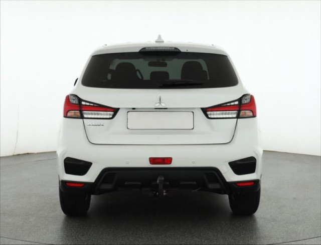 Mitsubishi ASX  2.0 MIVEC 