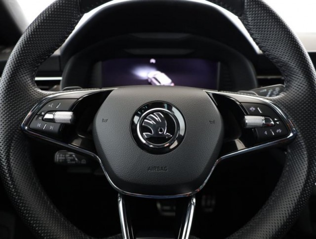 Škoda Kamiq  1.0 TSI Monte Carlo