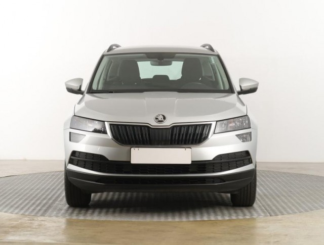 Škoda Karoq  1.0 TSI JOY