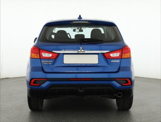 Mitsubishi ASX  1.6 MIVEC 