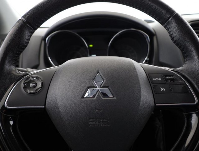 Mitsubishi ASX  1.6 MIVEC 