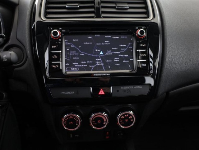 Mitsubishi ASX  1.6 MIVEC 