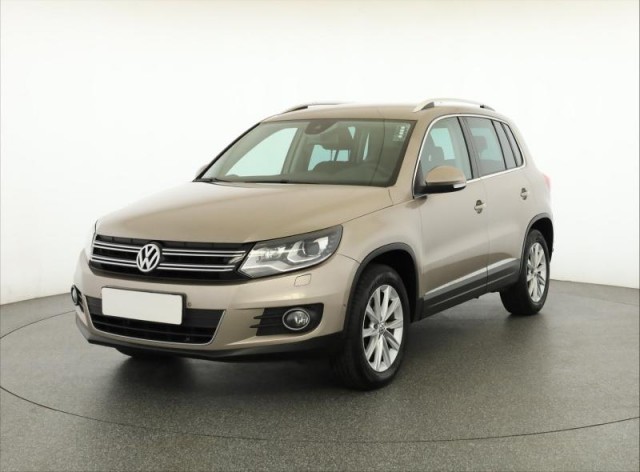 Volkswagen Tiguan  2.0 TDI 